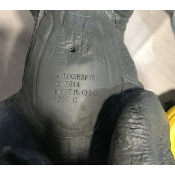 Vintage 2014 Velociraptor Dinosaur Rubber Toy Large 10" Tall 19" Long - Picture 3 of 8